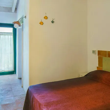 Among Scrubland And Beaches In Cova Apartment *